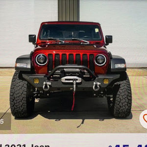 Meet your Posher, Monica